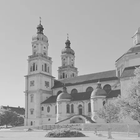 Stiftstadt קמפטן